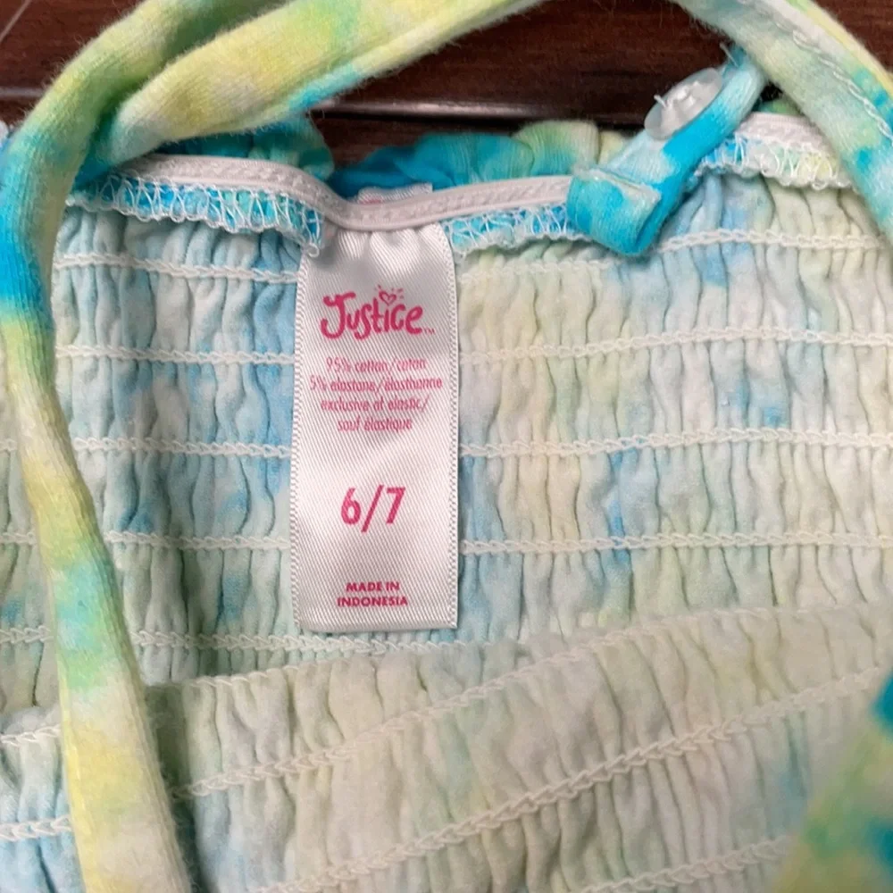 Justice tie dye spaghetti strap‎ top size 6/7 adjustable straps